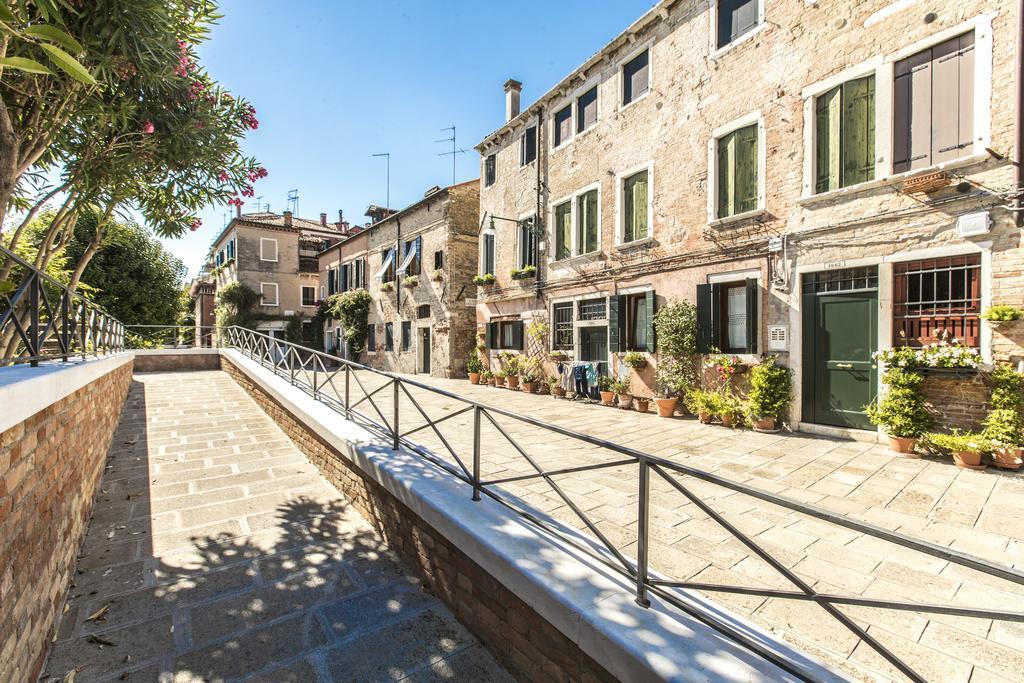 Lovely Venetian Apartment Exterior foto