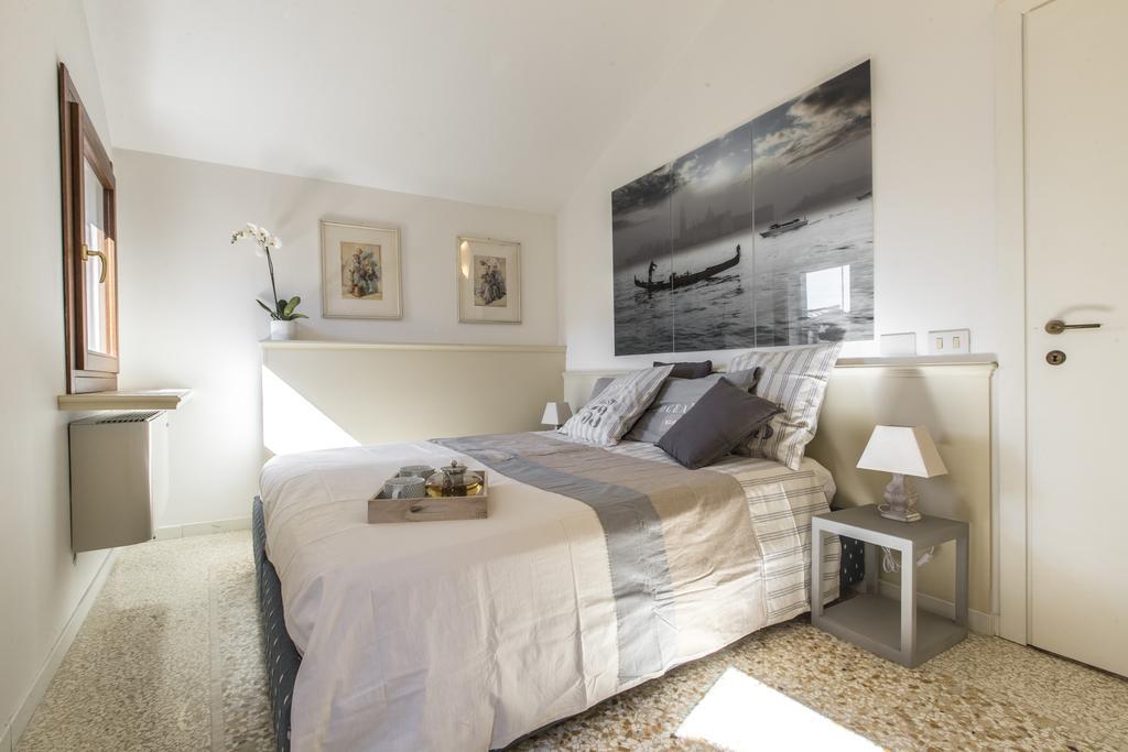 Lovely Venetian Apartment Exterior foto